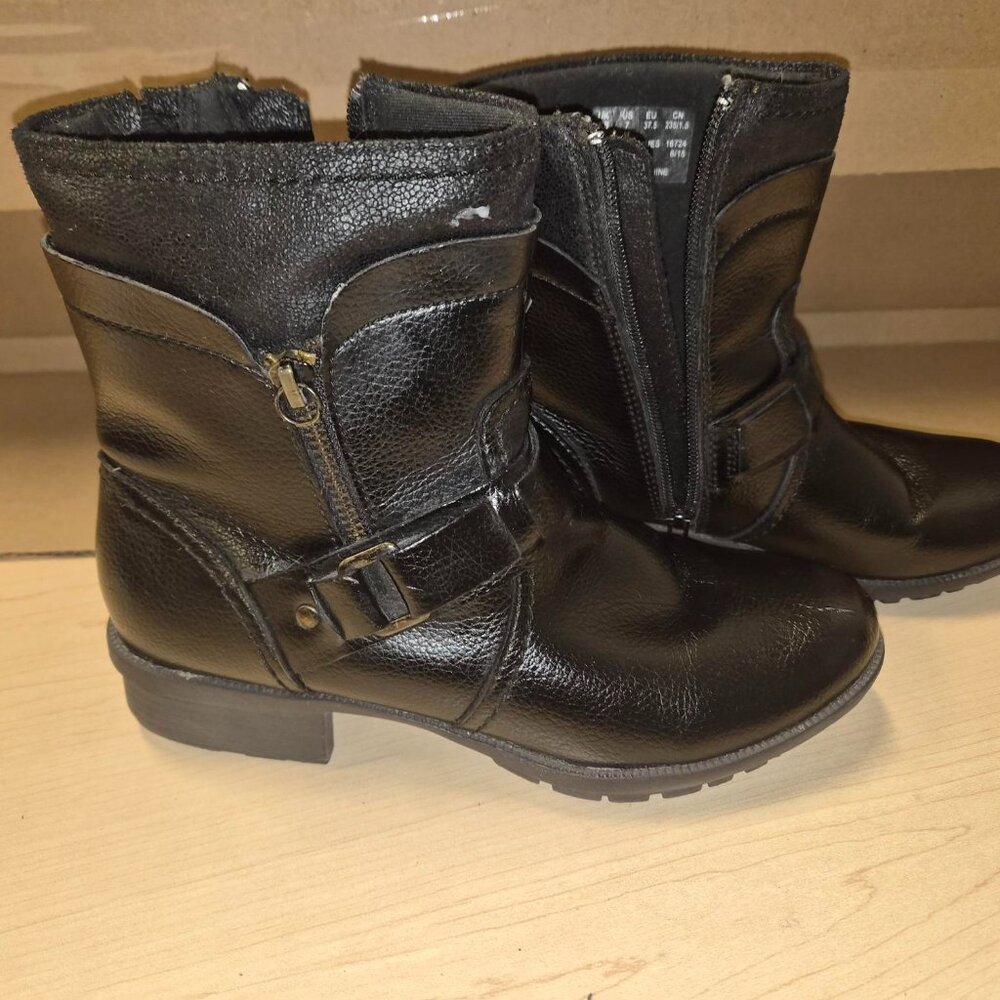 Clarks Riddle Avant Black Leather Ankle Boot Size 7